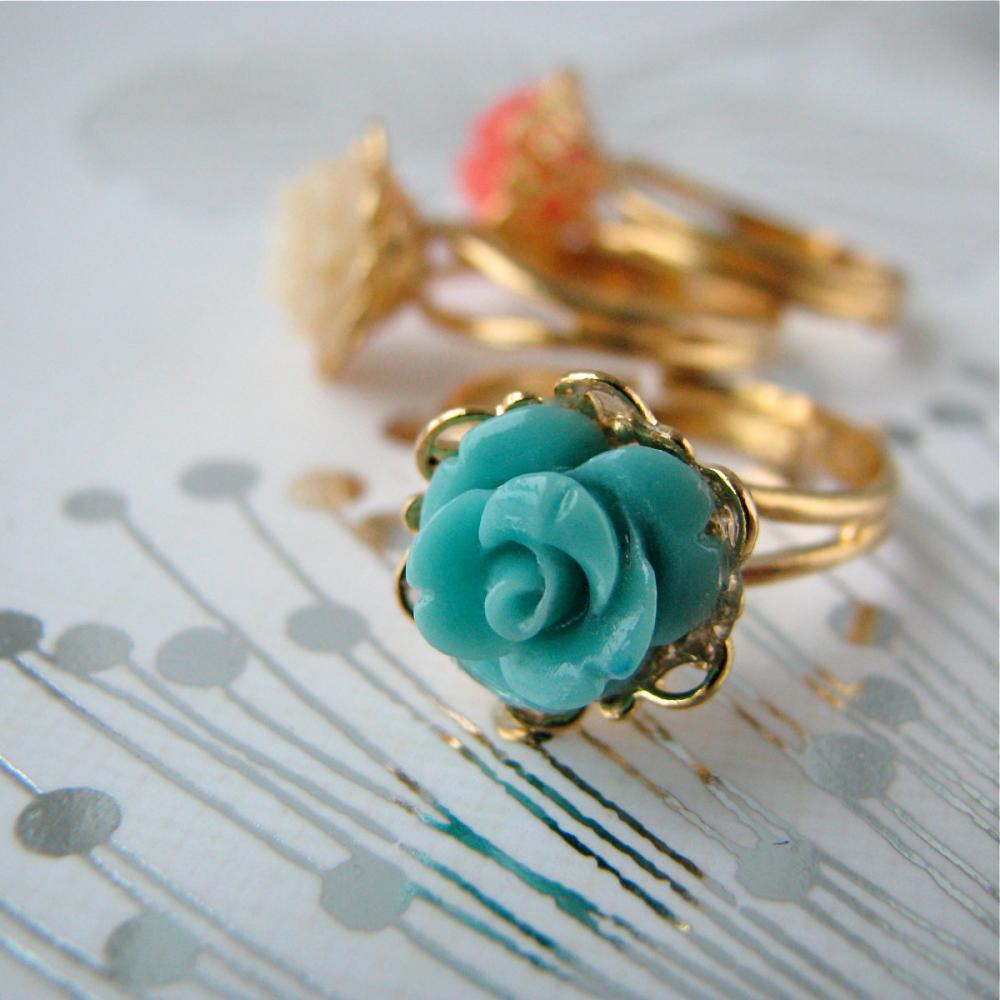 Nostalgic Dahlia Flower Ring - Adjustable (more Colors Available) on Luulla